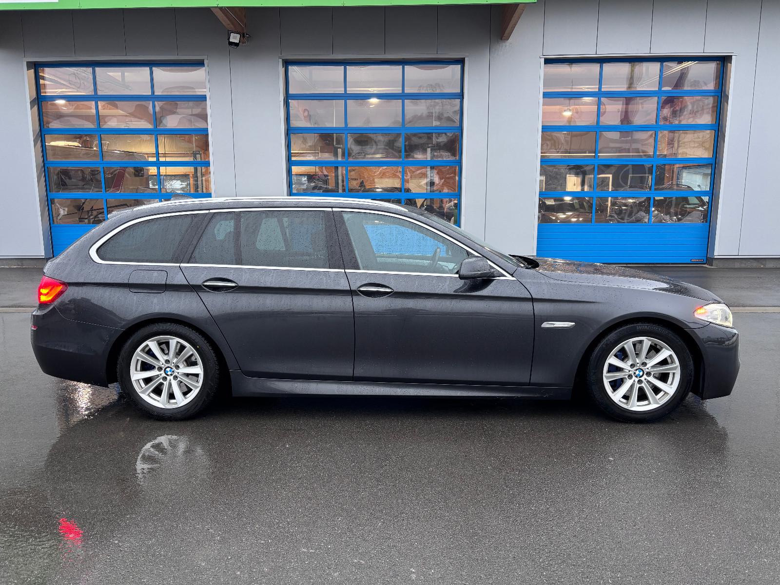 BMW 530 d Touring M-Sport Paket Nav AHK Xen HiFi Pan
