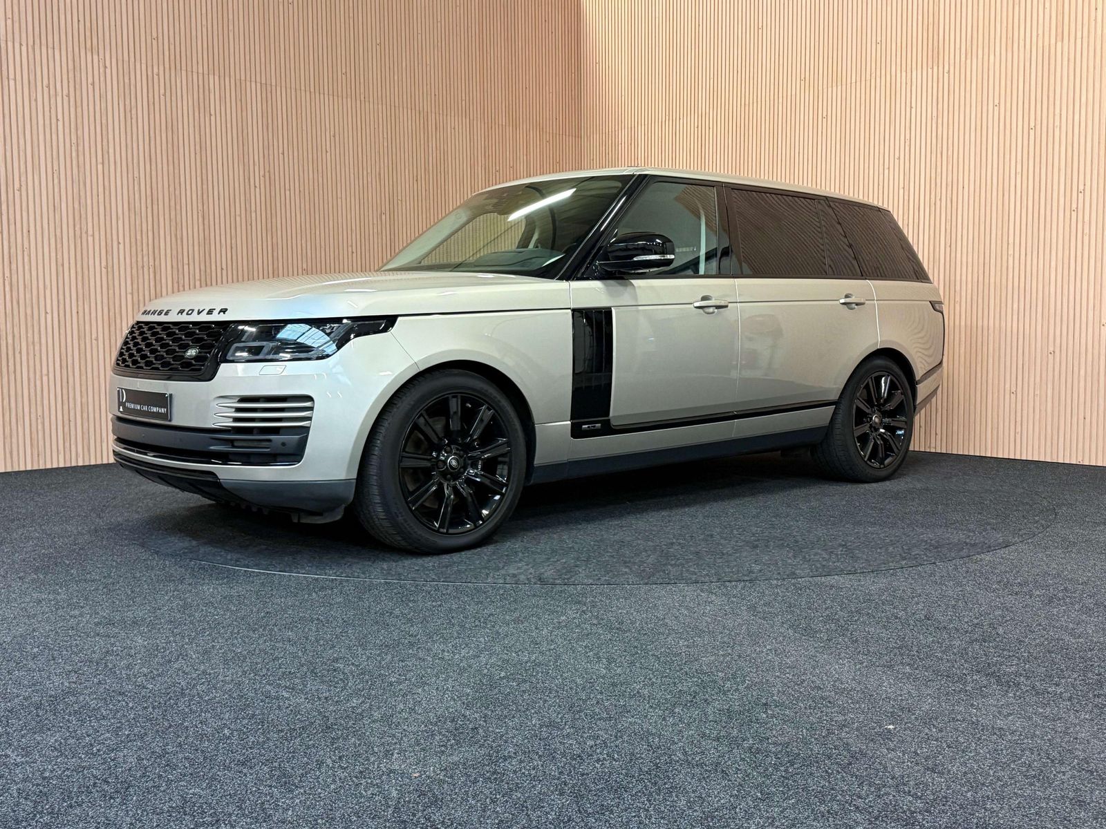 Land Rover Range Rover 5.0 V8 SC Vogue LWB| Pano|Surround|B