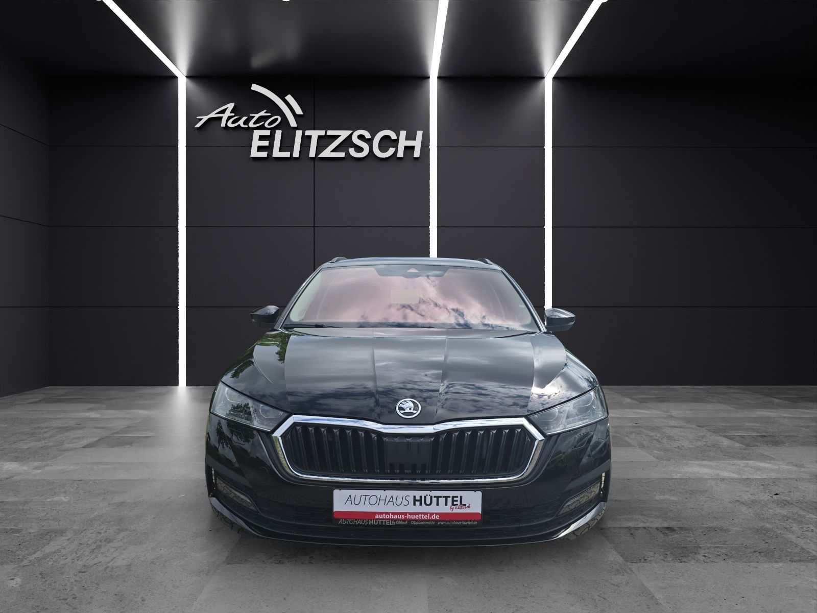 Fahrzeugabbildung SKODA Octavia Combi Ambition Matrix Navi AHK GRA SHZ