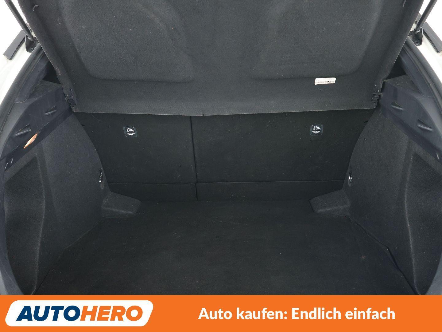 Toyota C-HR 1.8 Hybrid Team D Aut.*NAVI*CAM*LED*ACC*SHZ