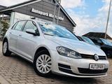 Volkswagen Golf VII Lim. BMT *DSG*4/5 TÜRER*SHZ*TEMPOMAT* - Volkswagen Golf: 4.5