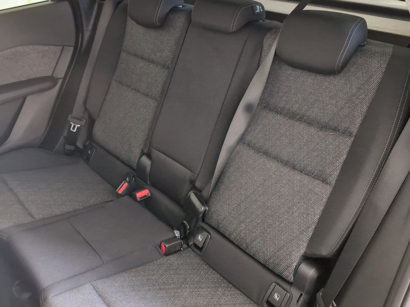 BMW 220i Active Tourer Navi LED AHK RFK DAB SLI MFL foto 4