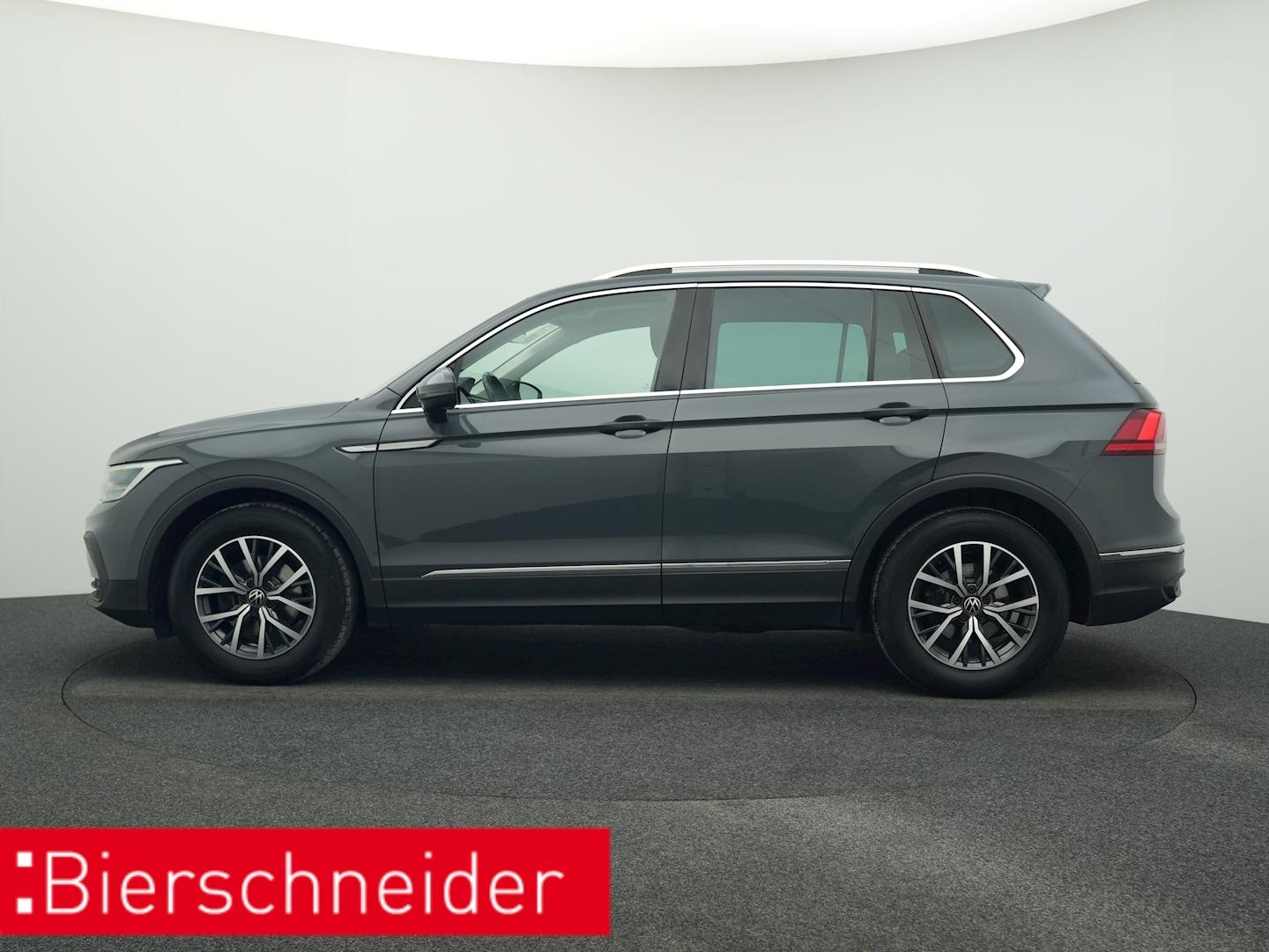 Volkswagen Tiguan 1.5 TSI DSG Life NAVI ACC