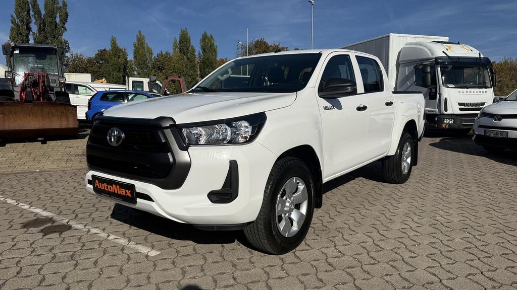 Toyota Hilux Double Cab Live 4x4