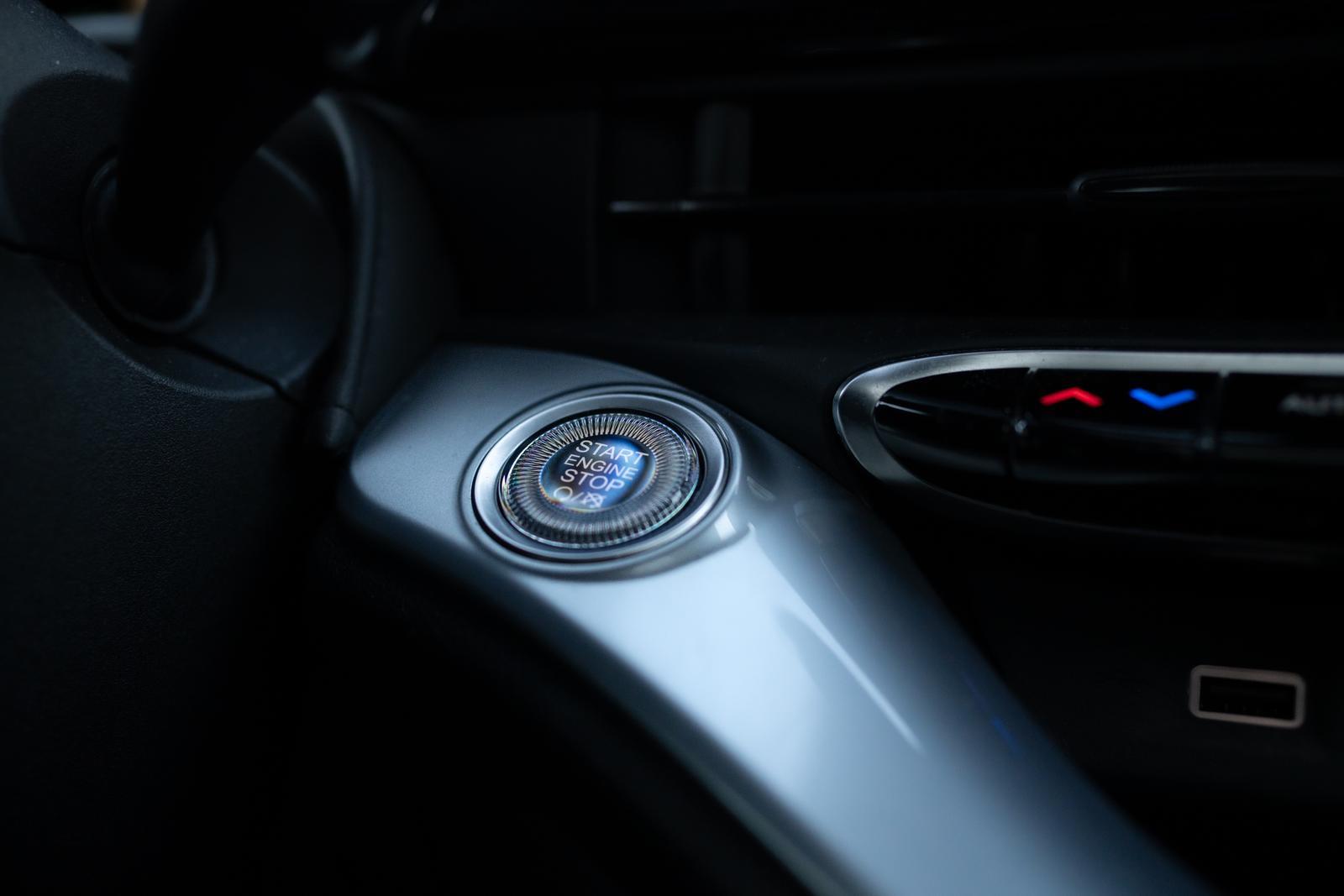 Fiat 500e Icon Skydome LED 360' CarPlay Totwinkel 17"