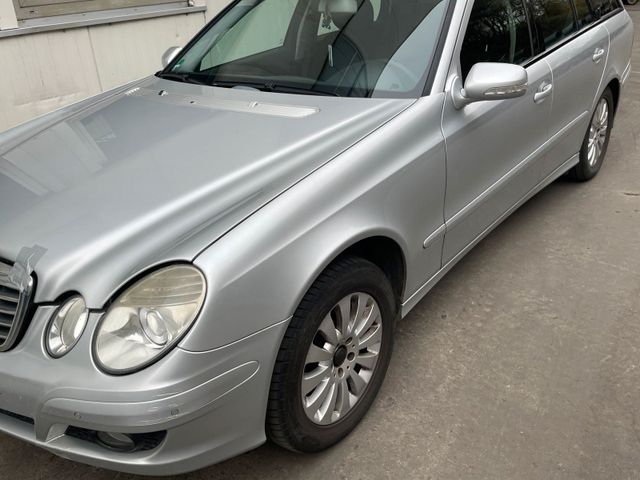 Mercedes-Benz W211 E220 cdi 170 PS Unfall vorne