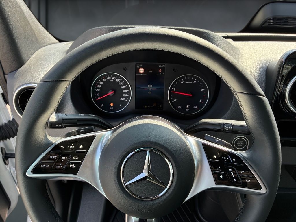 MERCEDES-BENZ Sprinter 2026