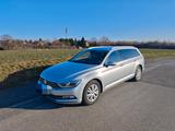 Volkswagen VW Passat B8 Variant 2.0 TDI 150PS LED ACC Stand - mit Diesel-Antrieb: 1.8