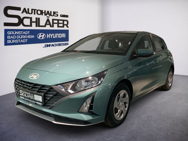 Hyundai i20 FL 1.2 Select Navi Kamera