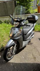 Honda SH 300i - HONDA SH 300I