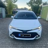 Toyota Corolla 2,0 Hybrid Team Deutsch Touring Spor... - Toyota Corolla Gebrauchtwagen in München