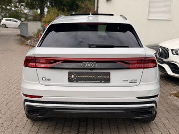 Audi Q8 - 7