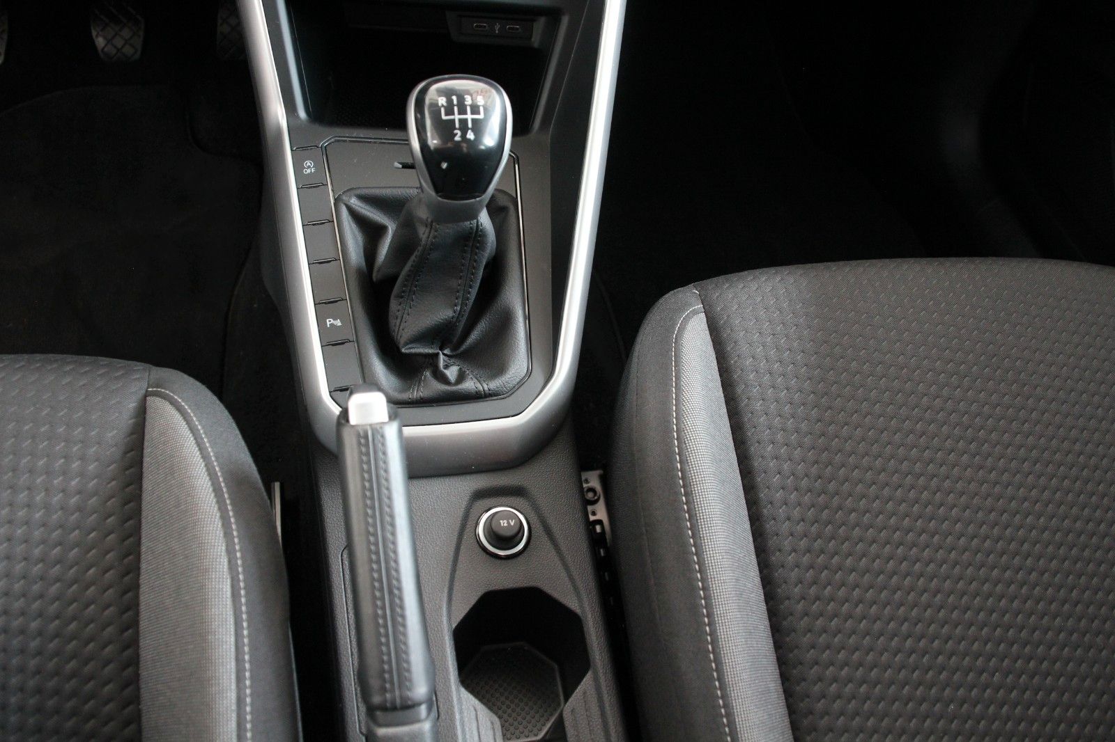 Fahrzeugabbildung Volkswagen Taigo 1.0 TSI Life