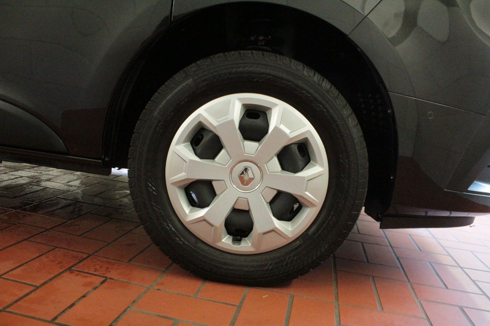 Fahrzeugabbildung Renault Trafic Blue dCi 150 EDC Life*Automatik*9-Sitzer*