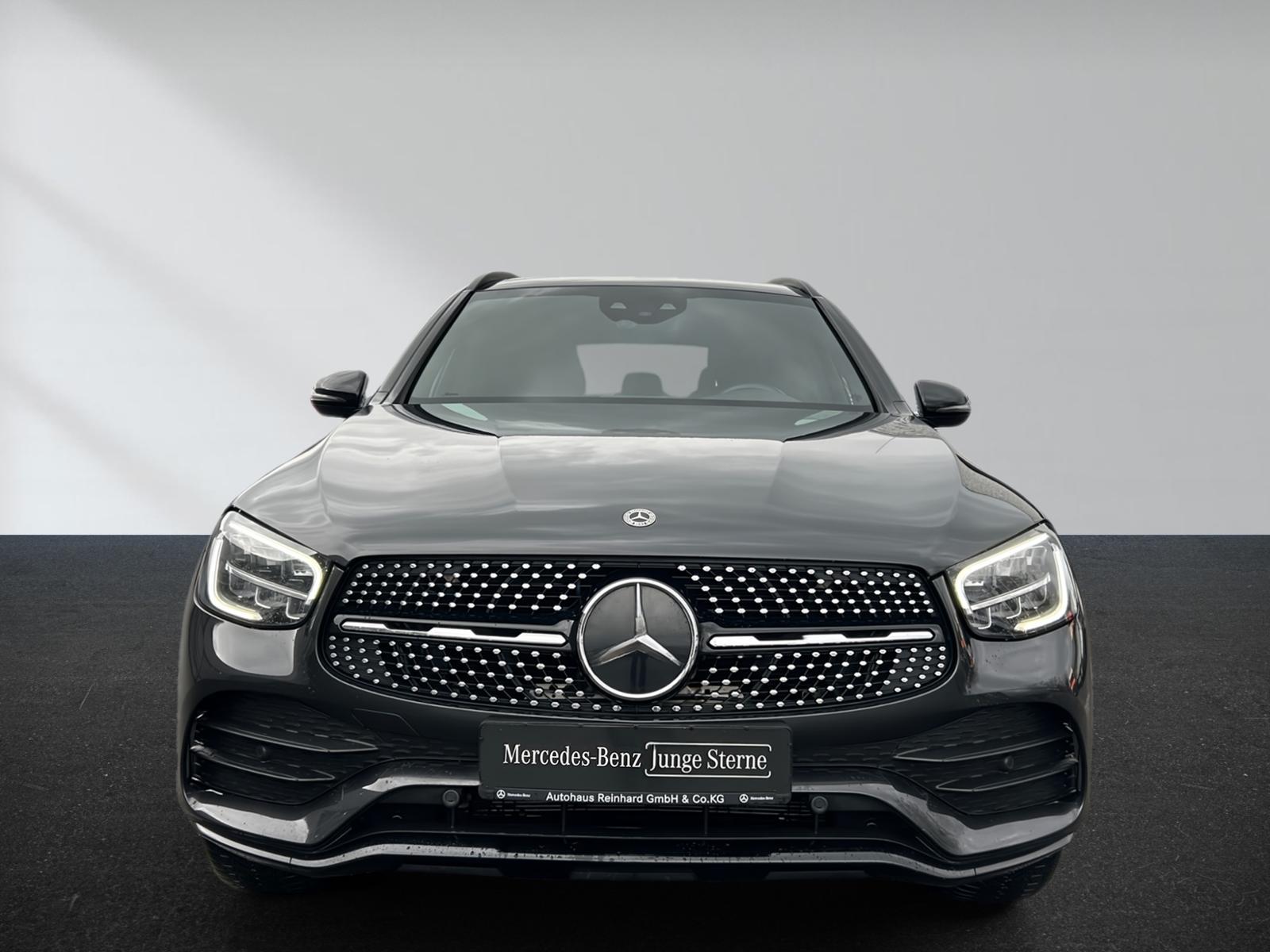Mercedes-Benz GLC 300 de 4M AMG+Pano+Sound+AHK+4xSHZ+Advanced+