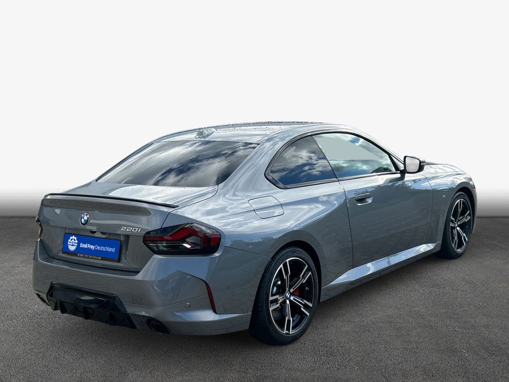 BMW 220i Coupe Aut. 135 kW 2-türig foto 2