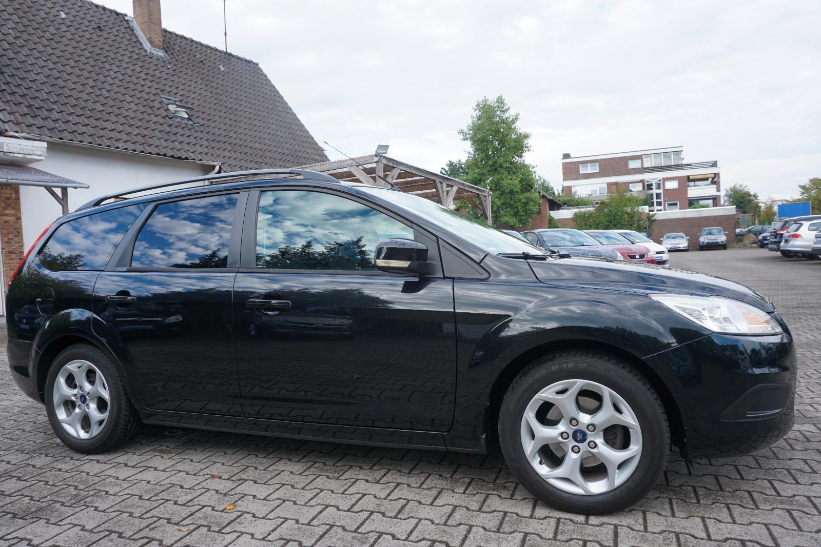 Ford Focus 2010 — engine 1.596 cm³, 101 HP (74kW)