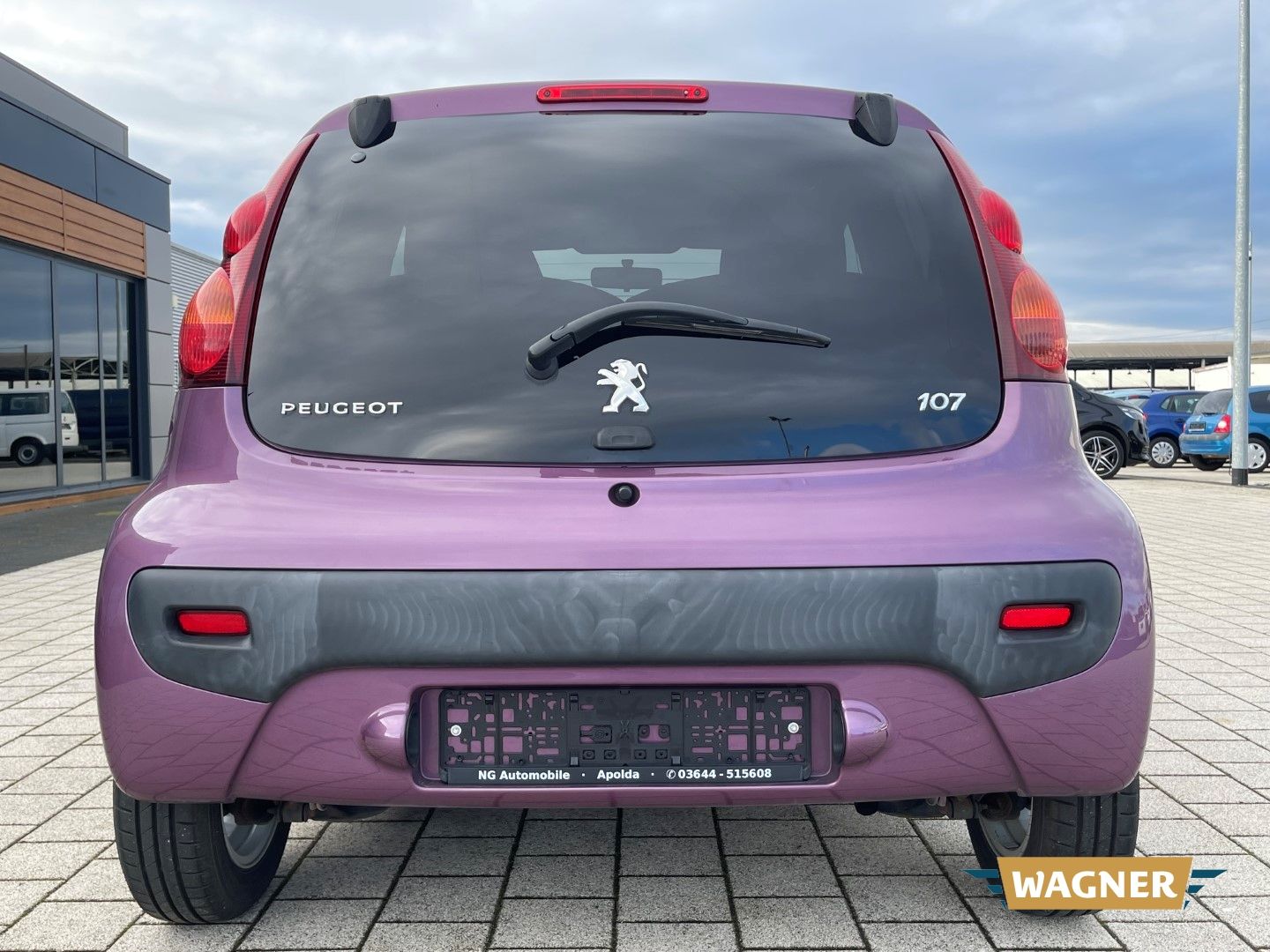 Fahrzeugabbildung Peugeot 107 Envy Klimaanlage Isofix Servolenkung