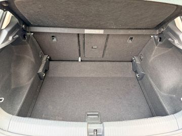 Volkswagen T-Roc - 9