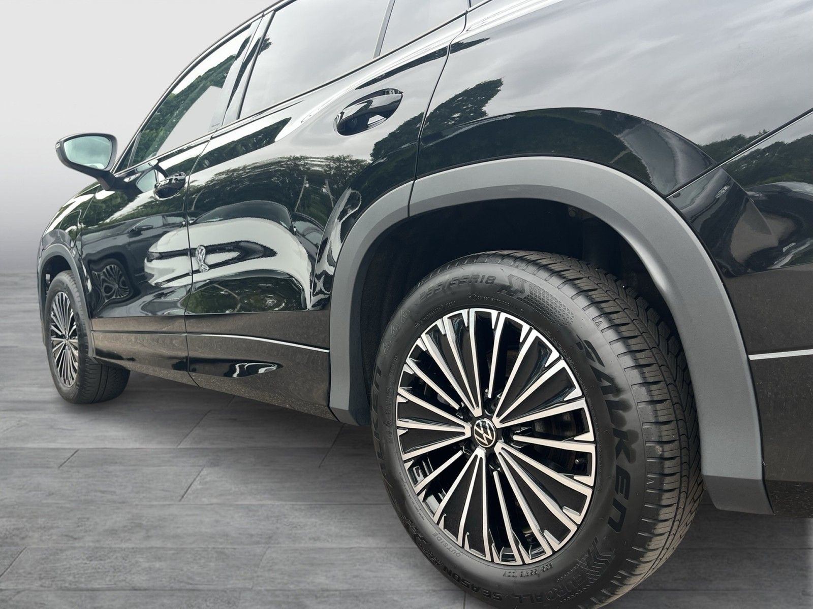 Volkswagen Tayron 1.5 TSI e-Hybr. 200kW Elegance Matrix AHK foto 3