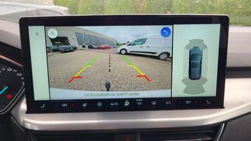 Fahrzeugabbildung Ford Focus Turnier Titanium