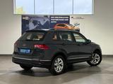 Volkswagen Tiguan 2.0 TDI Life 4Motion AHK+NAVI+LED+MATRIX - VW Tiguan Gebrauchtwagen in Bremen