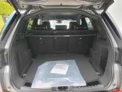Fahrzeugabbildung Land Rover Discovery Sport R-Dynamic SE AWD Black Pack, ...