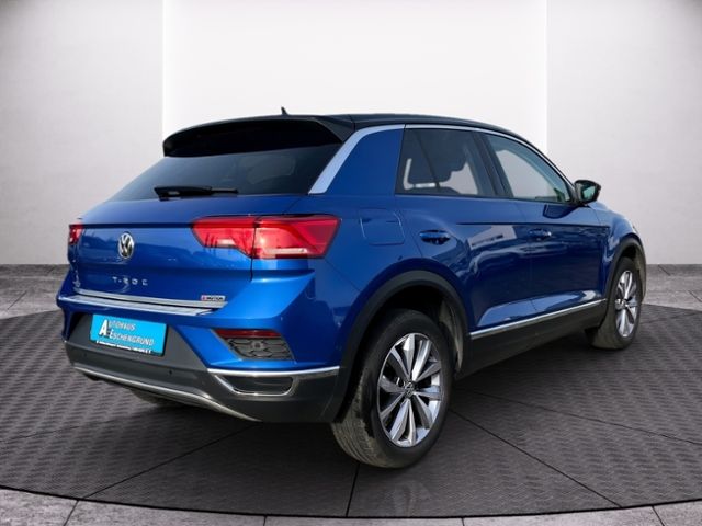 Fahrzeugabbildung Volkswagen T-Roc 1.5 TSI DSG 4MOTION STYLE LED ASSISTENZ-PL