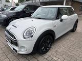 MINI Cooper SD Automatik - MINI mit Diesel-Antrieb