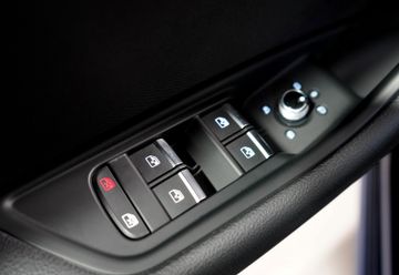 Audi A4 Avant 35 TDI advanced *ACC*AHK*NAVI*LED*1.HD