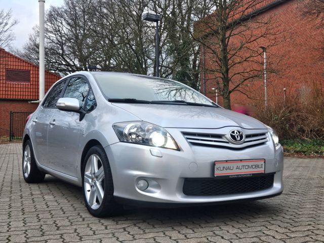 Toyota Auris 2.2 D-CAT KLIMAAUTOMATIK/XENON/TEMP