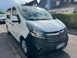 Opel Vivaro B. 2 Schiebetüren. - gebrauchte Opel Vivaro aus dem Jahr 2015