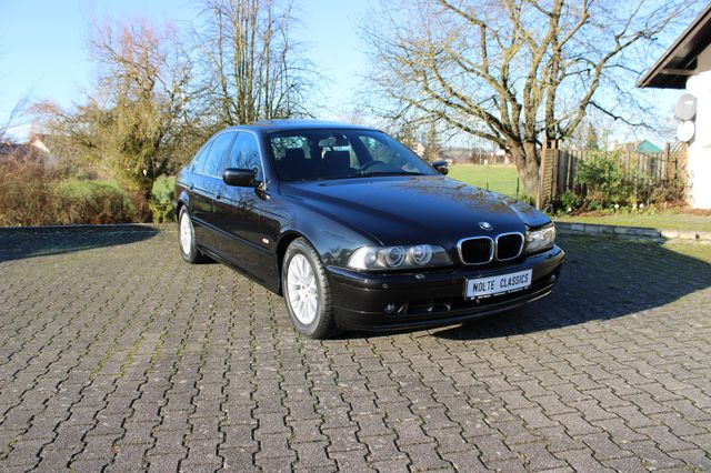 BMW E39 525i *erst 93tkm.* *Xenon* *PDC*