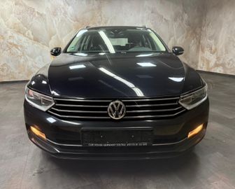 Volkswagen Passat Variant - 2