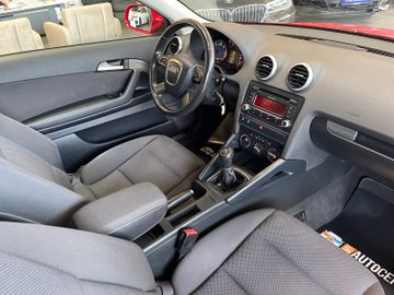 Audi A3 2.0 TDI Attraction*TÜV1226*Klima*Schiebedach