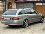 Mercedes-Benz E 350 E-Klasse*Avantgarde*Tüv Service Neu*8-fach - gebrauchte Mercedes-Benz E 350 aus dem Jahr 2005