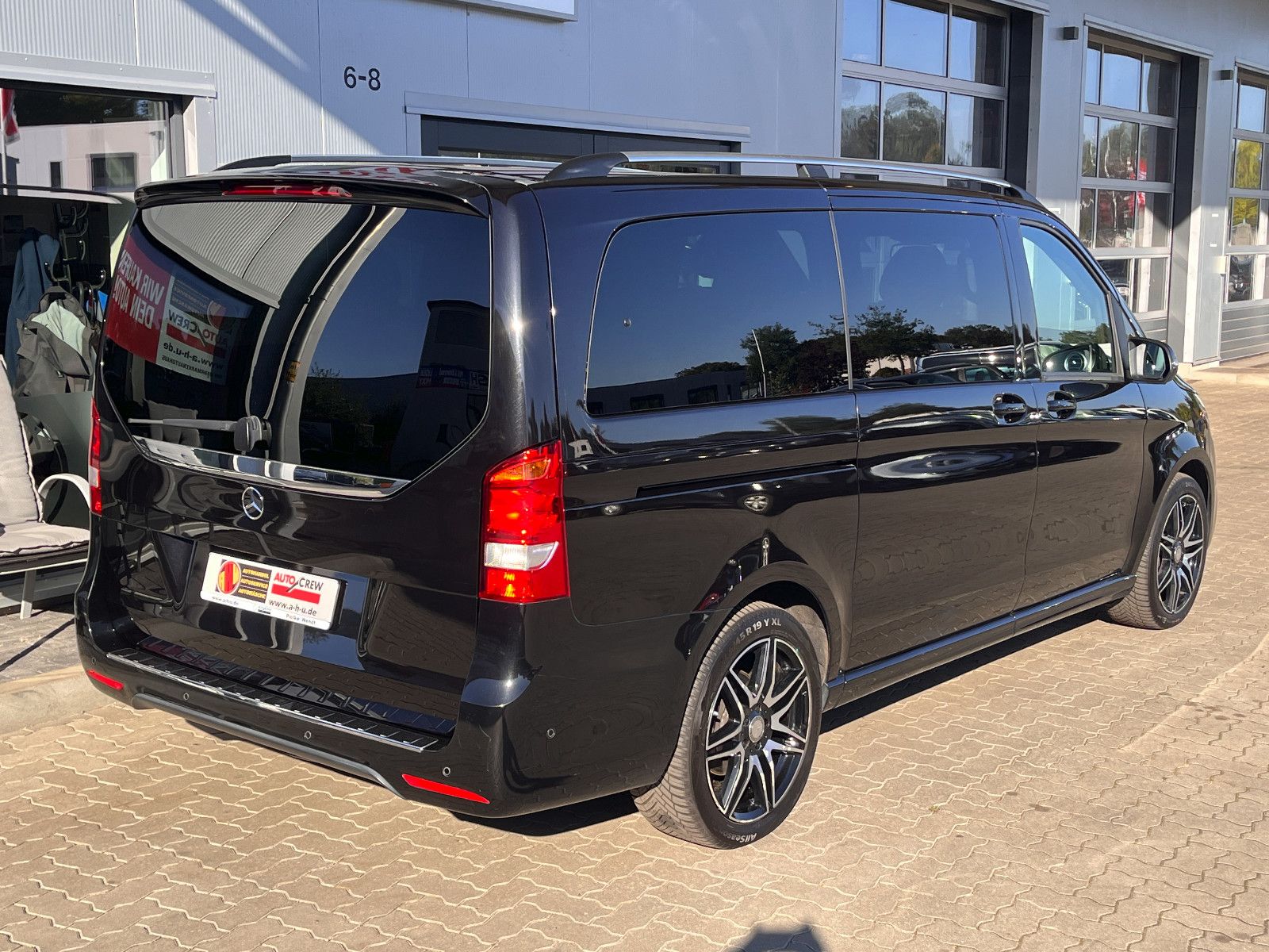 Fahrzeugabbildung Mercedes-Benz V 250 Edition lang AMG-Line