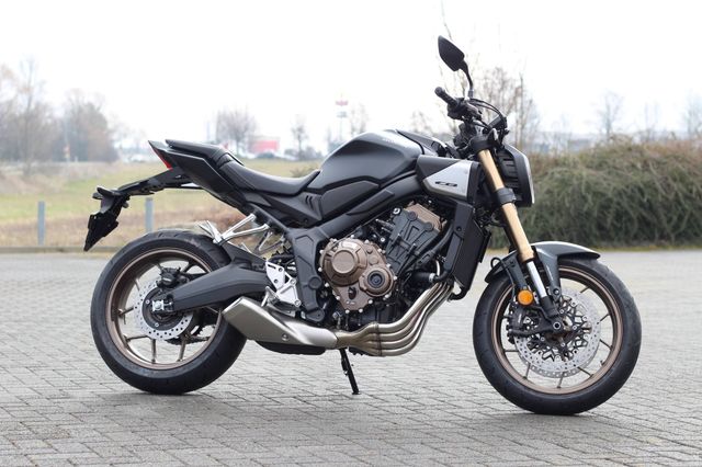 Honda R
