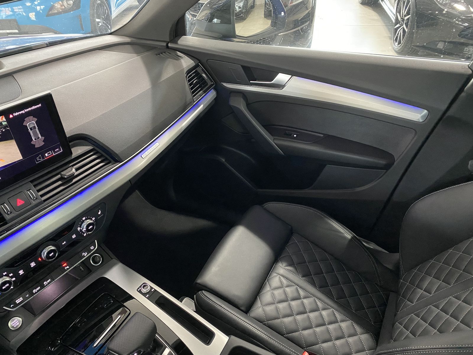 Fahrzeugabbildung Audi Q5 Sportback 40 TDI S line/Pano/Raute/Matrix/21