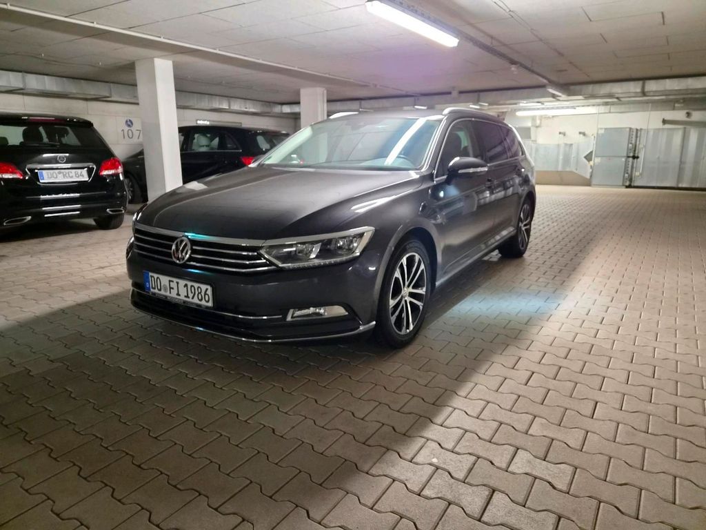 Image of Volkswagen Passat Variant