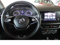Fahrzeugabbildung Skoda Fabia Ambition 1.0 Apple CarPlay,Android Auto,Wi
