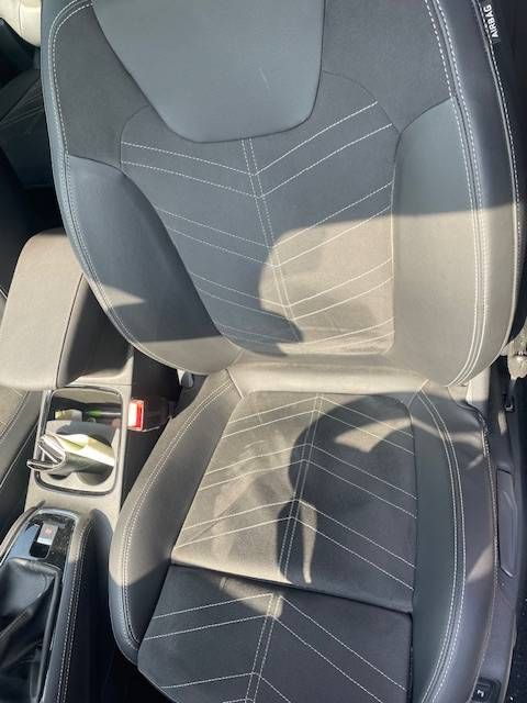 Fahrzeugabbildung Opel Grandland 1.2 Turbo GS-Line