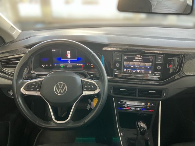 Fahrzeugabbildung Volkswagen Polo 1.0 TSI 70 kW 7-Gang DSG LIVE CLIMATRONIC L