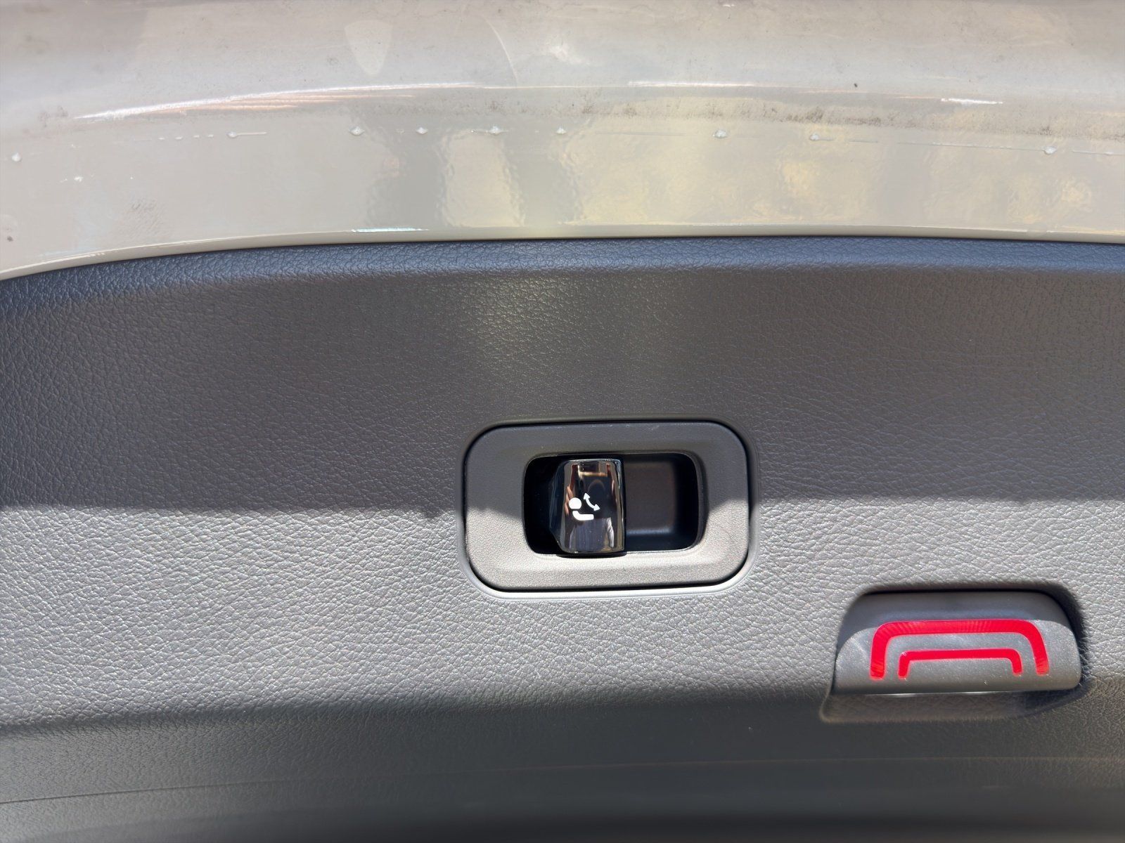Fahrzeugabbildung Mercedes-Benz GLC450d AMG Editi AIRMATIC Pano DISTR Standh AHK