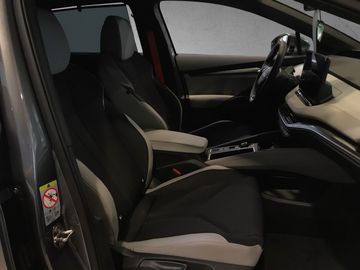 Skoda Elroq 85 *0,25%*360*4xSHZ*ACC*HUD*MATRIX*WÄPU*