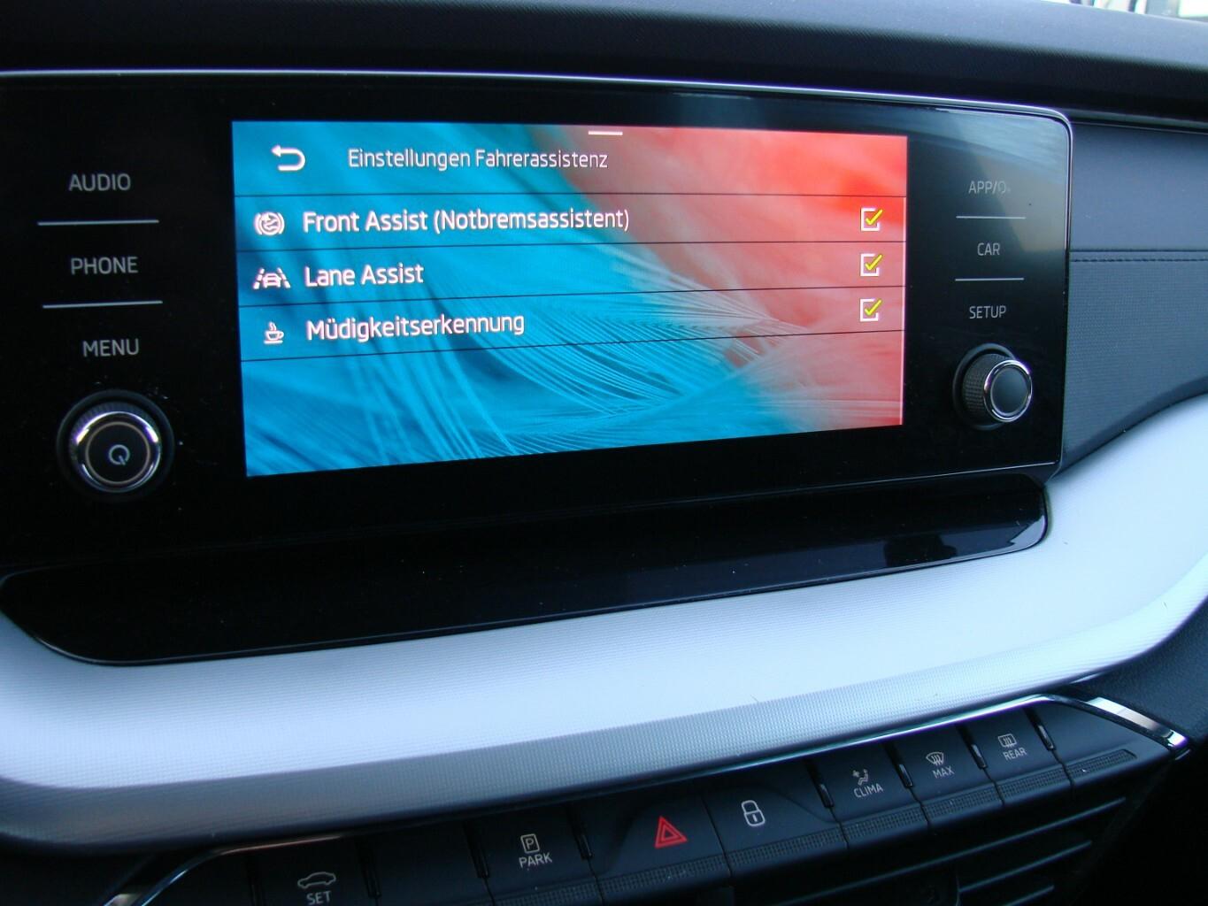 Skoda Octavia 2.0TDI Selection LED Tempomat Spurhaltea