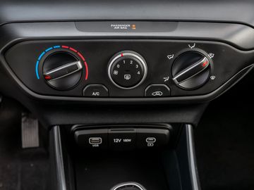 Hyundai Bayon 1.0 Select 2WD Fernlicht-Assistent Kamera