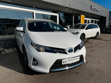 Bild 16 Opel Andere Toyota Auris Hybrid - Rückfahrkamera | Allwetter