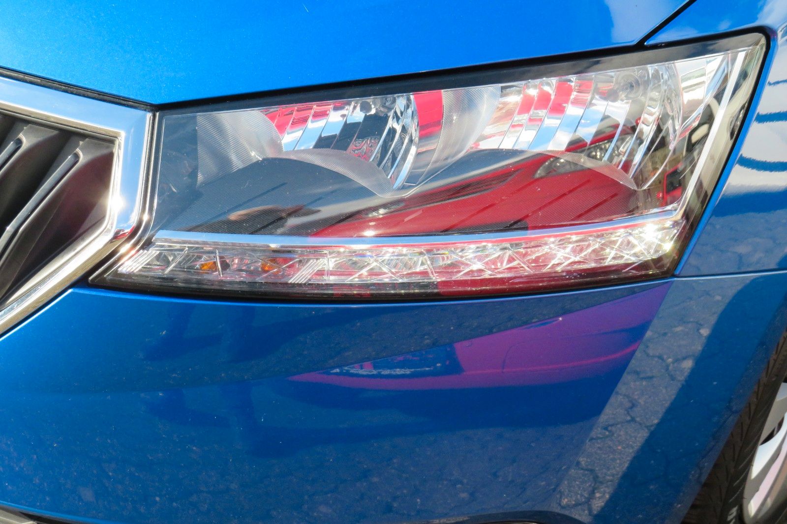 Fahrzeugabbildung SKODA Fabia Combi Ambition SITZH. GRA PDC NAVI APP 1.H