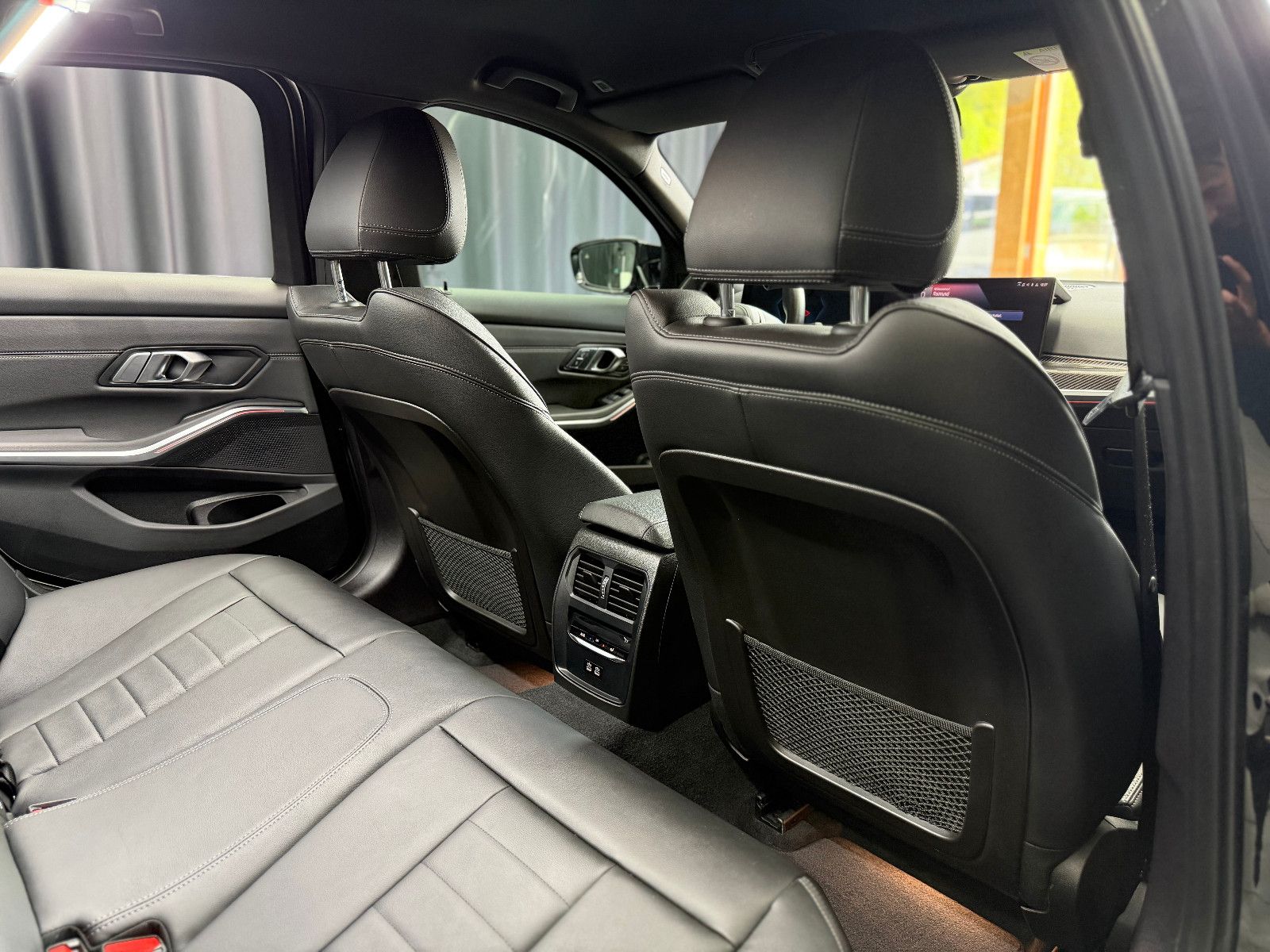 Fahrzeugabbildung BMW M340i xDrive Limousine |HiFi|360°|HuD